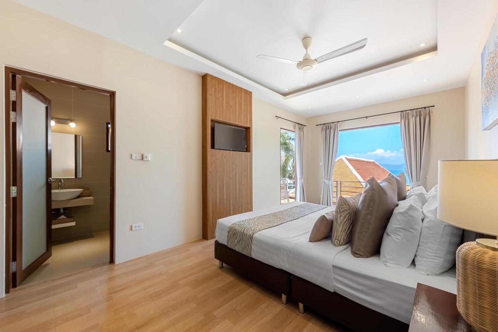 Bacaya Beachfront Villa Bang Rak Beach  Exterior foto